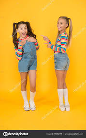 A Parent’s Guide to Choosing the Best Kids Clothing 2